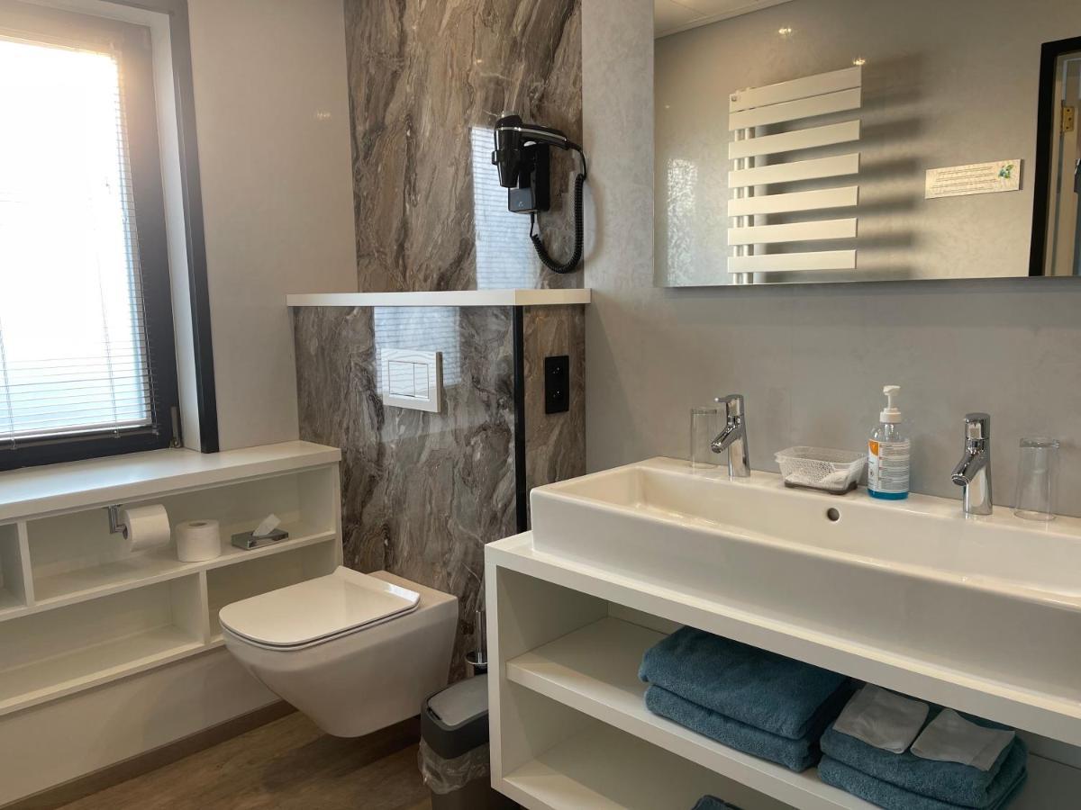 Villa Hotel (Adults Only) Westende Dış mekan fotoğraf